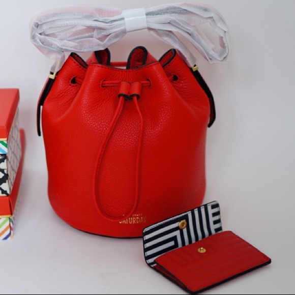 🌟Kate Spade Bucket Purse Bag Crossbody Red - Picture 2 of 4